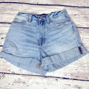 BDG Mom High Rise Denim Shorts Size 25